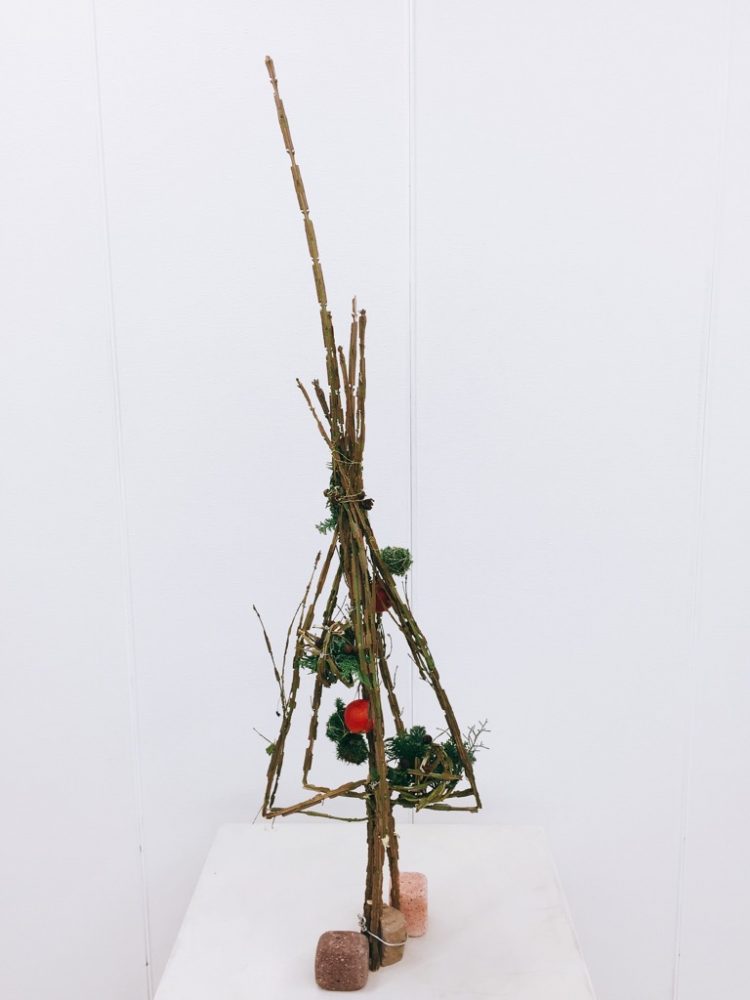 FDプログレス＜枝で作るクリスマスツリー＞