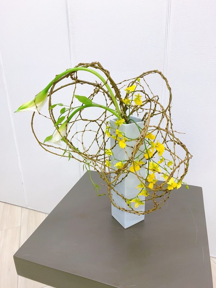 花くばりアドバンス＜器に描く線＞
