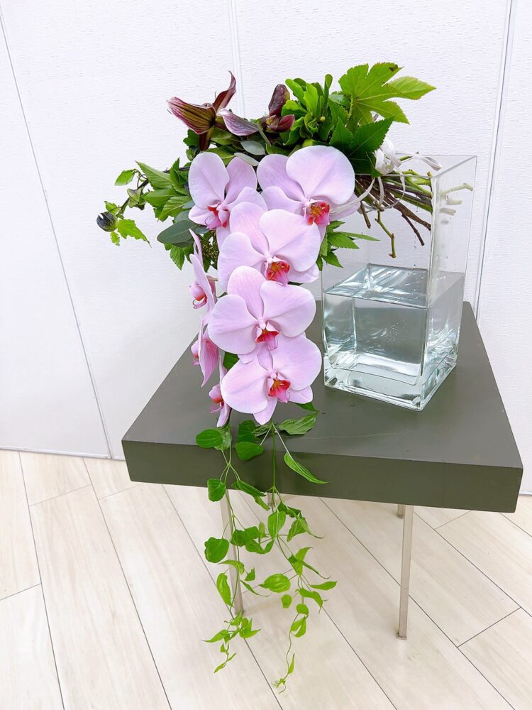 １０月のブーケクラス＜秋色の花材を選んで…＞