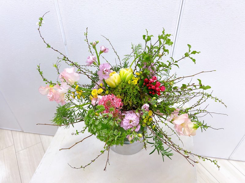 1月のブーケクラス＜小枝のリース花束＞